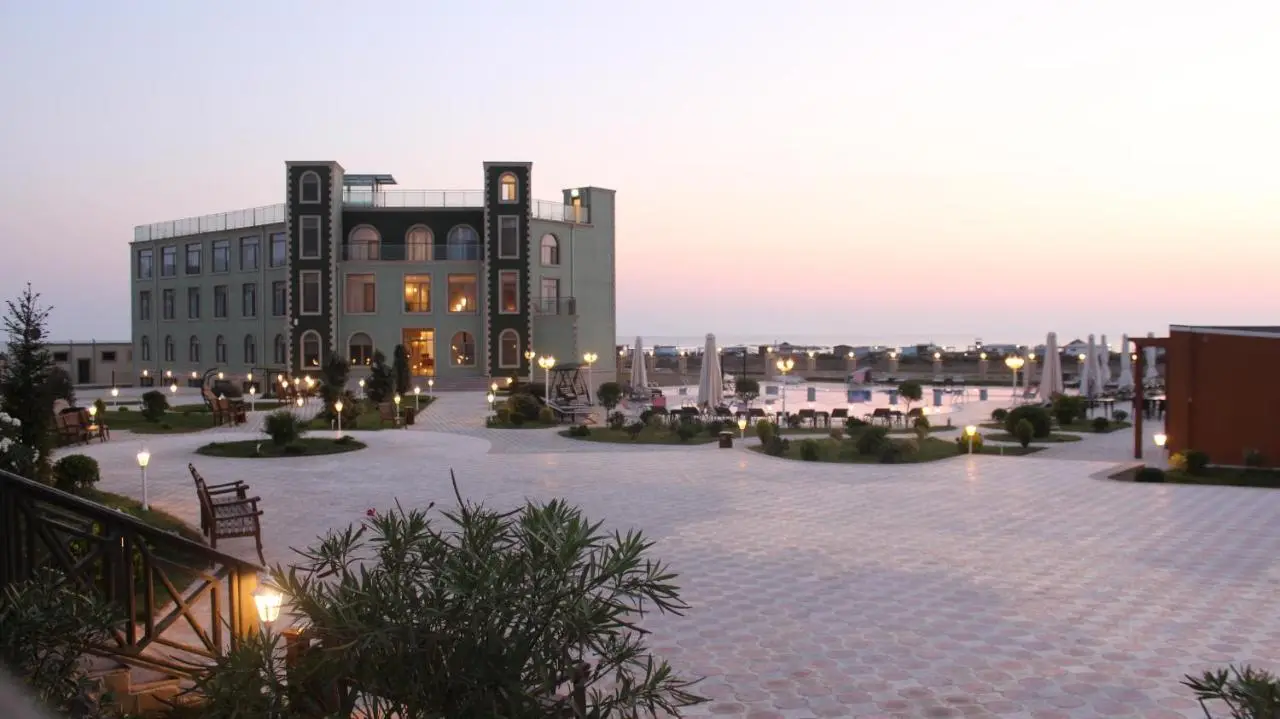 Khazar Inji Hotel
