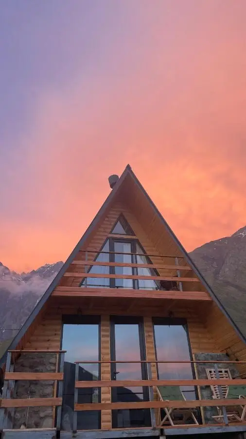 AURA Cottages