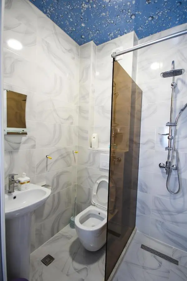 Guest House 99