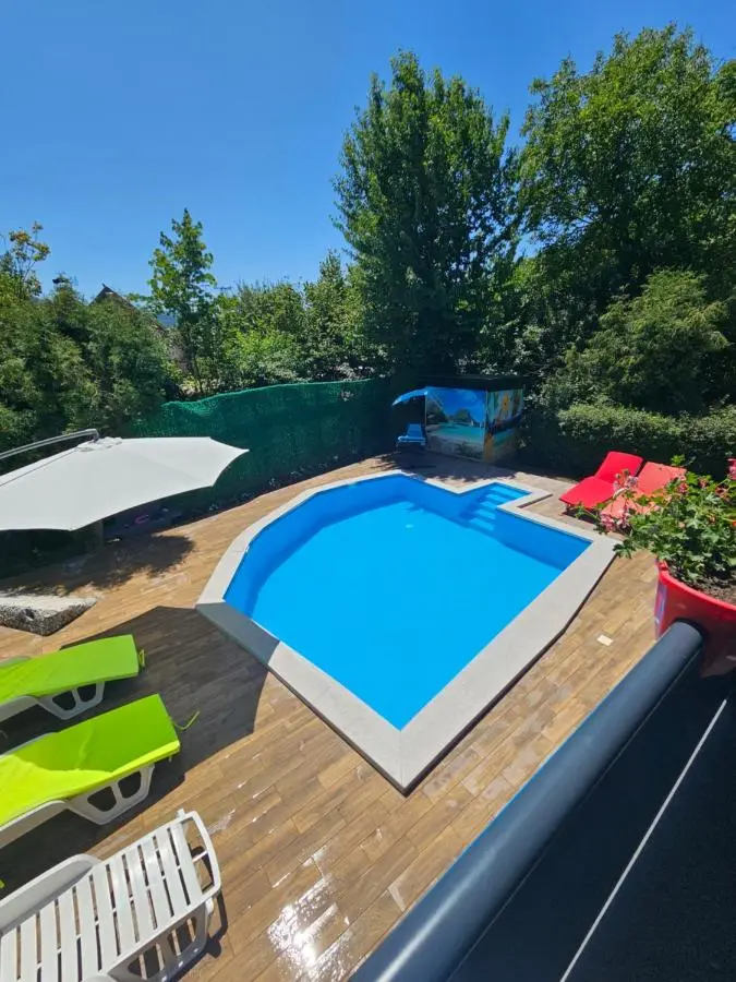 Villa Hipnotic