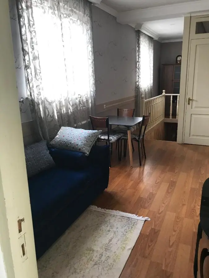 flat 44
