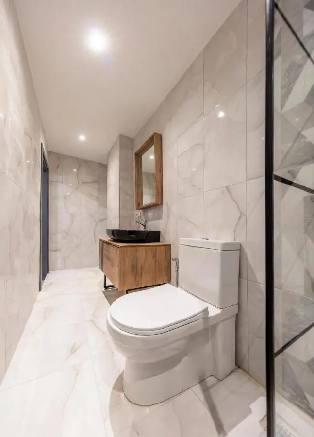 Hexa Suites Hotel