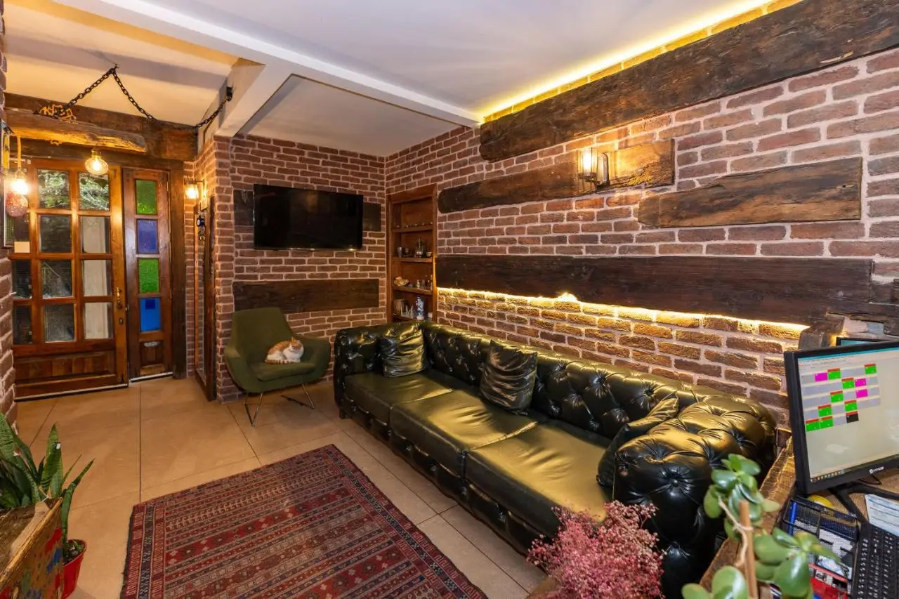Double DD Hotel