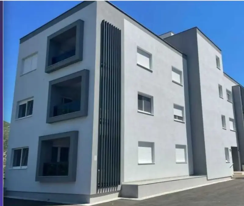 apartments E&A