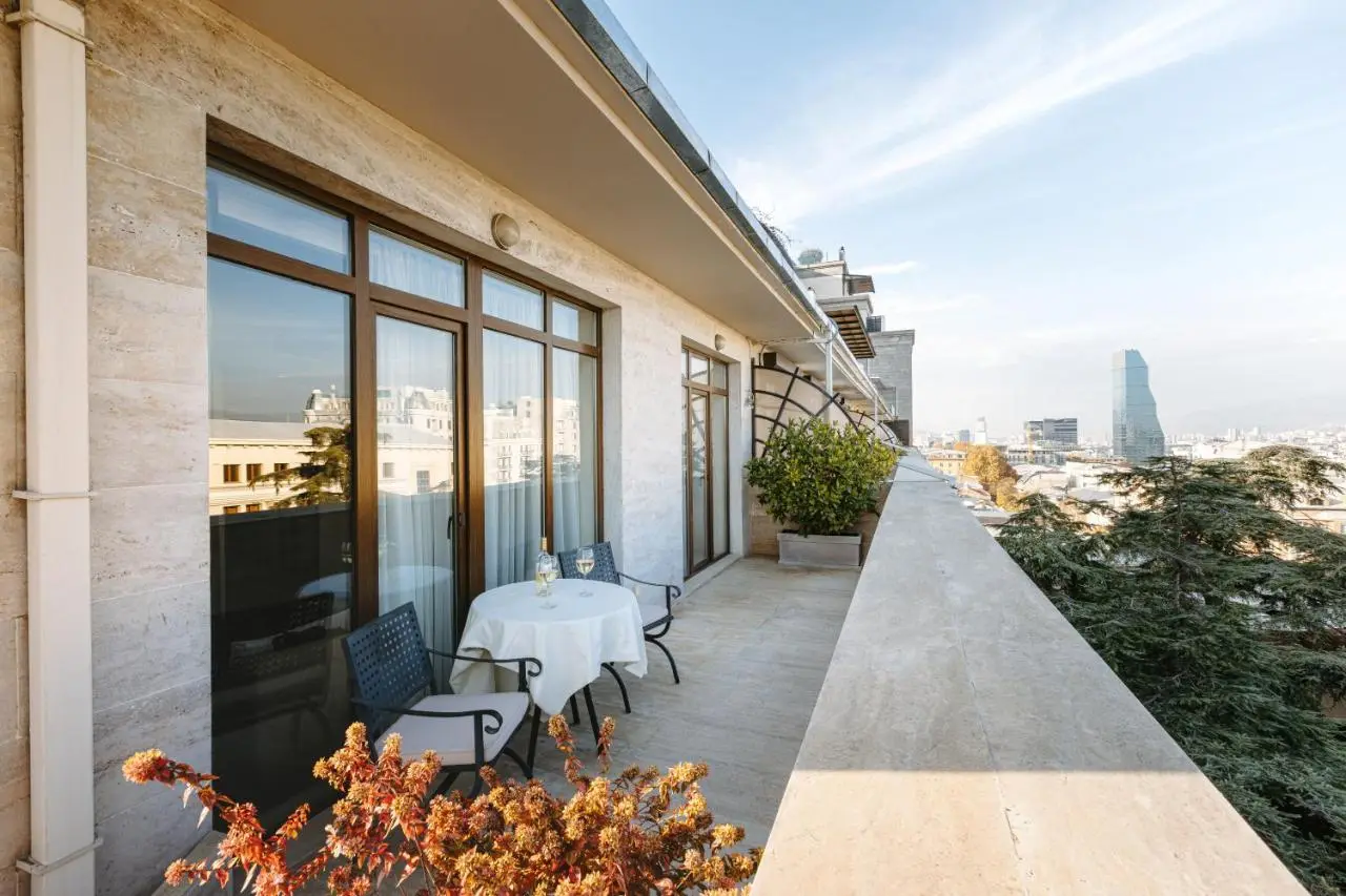 Citrus Hotel