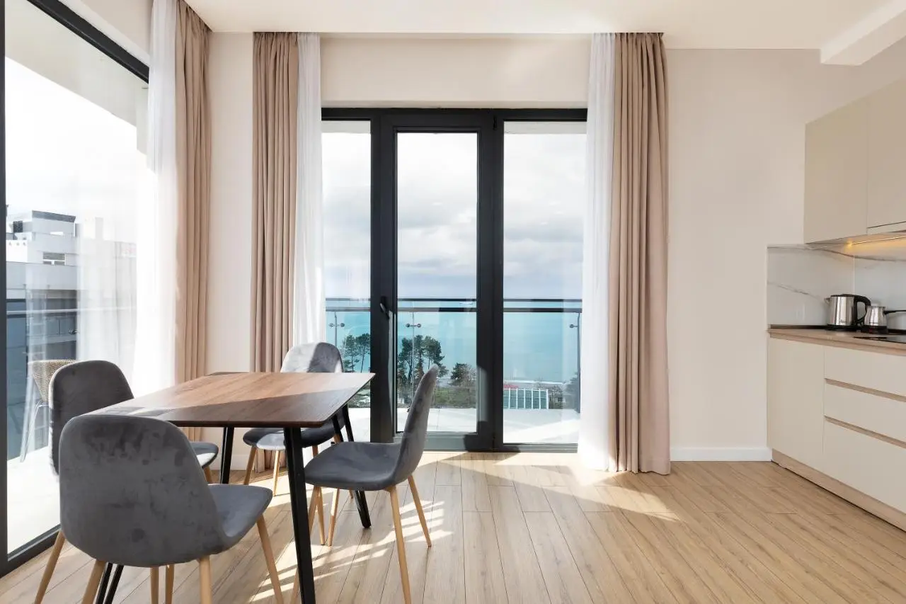 Next Green Aparthotel OFFICIAL