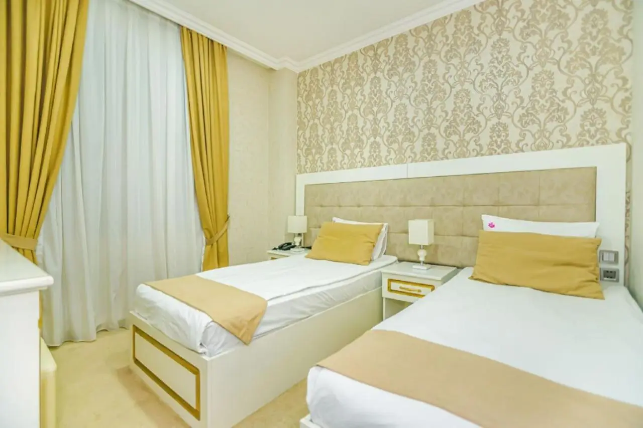 Maris Hotel Baku