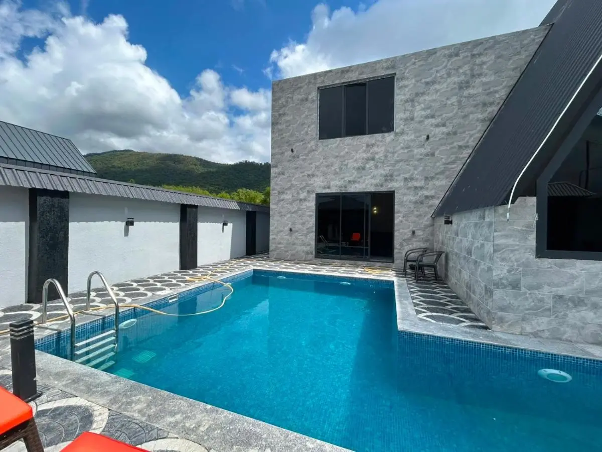 Roman's Spa & Villas