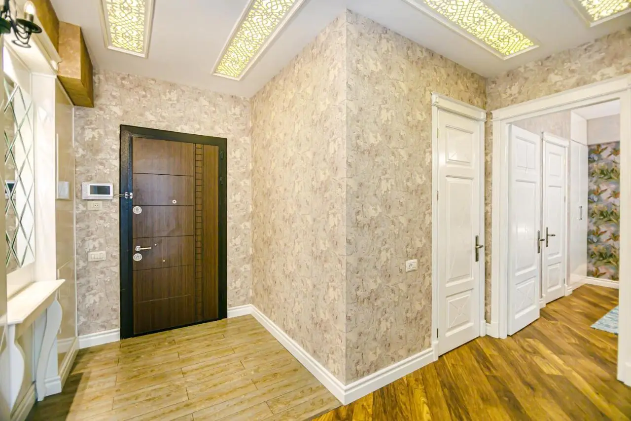 CRYSTAL Luxury Apartment on BAKU