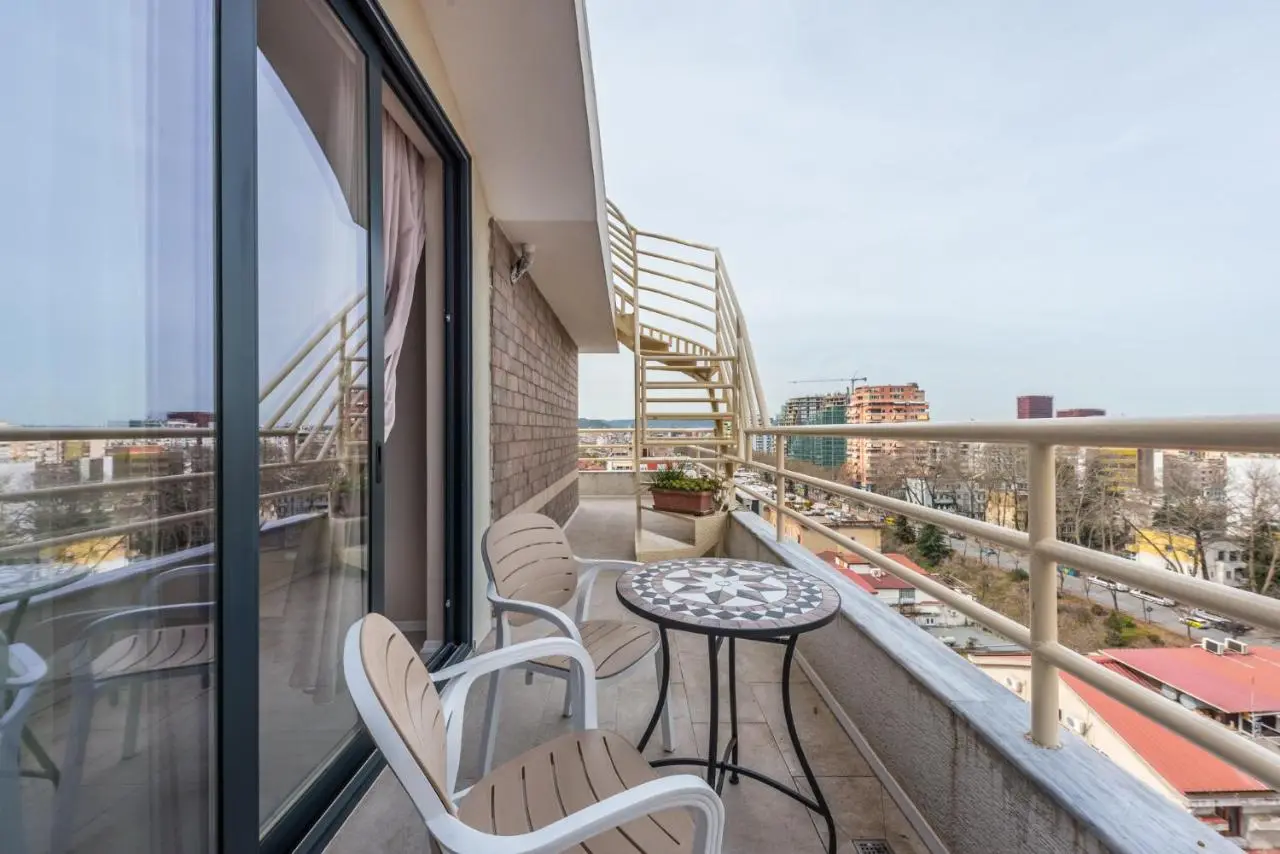 Luxurious Panoramic Apartment