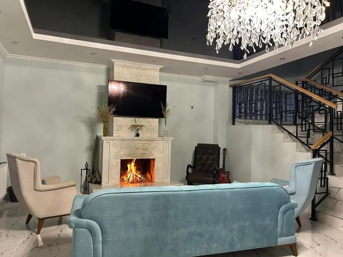 Orophile guest house