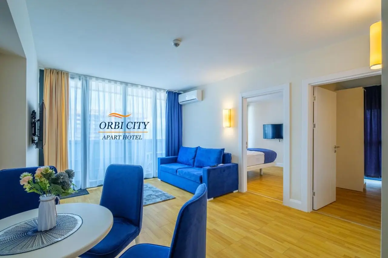 APART-HOTEL ORBI CITY
