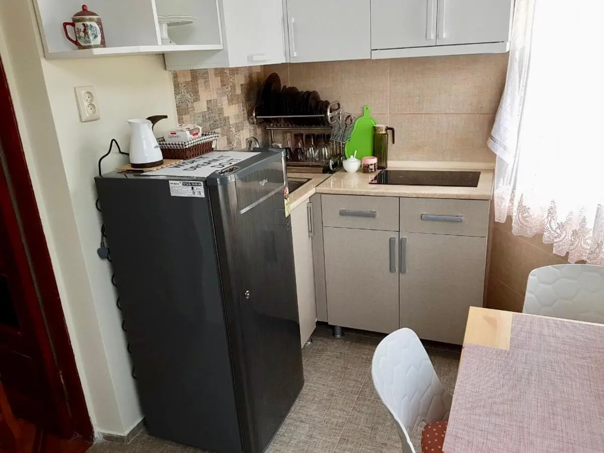 Sweet Home at Ninoshvili 3