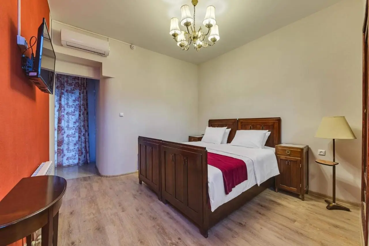 House 52 Boutique Hotel