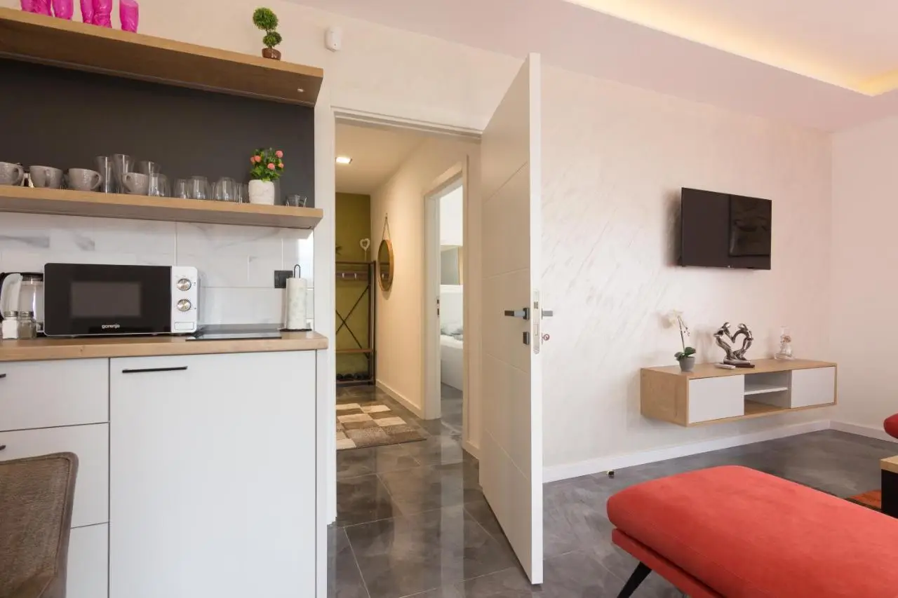 Deluxe Feliciano Apartments