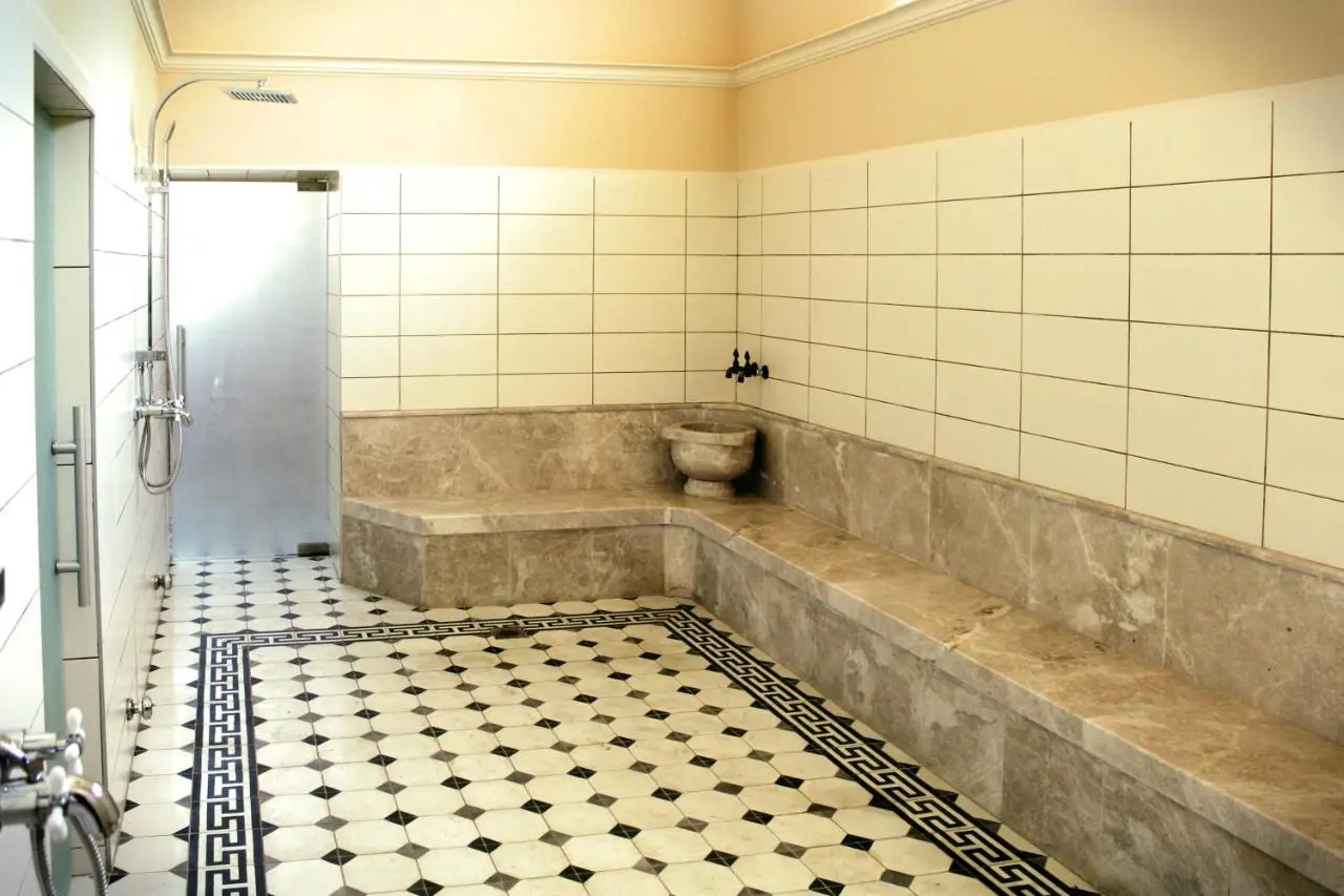 İsa Begov Hamam Hotel