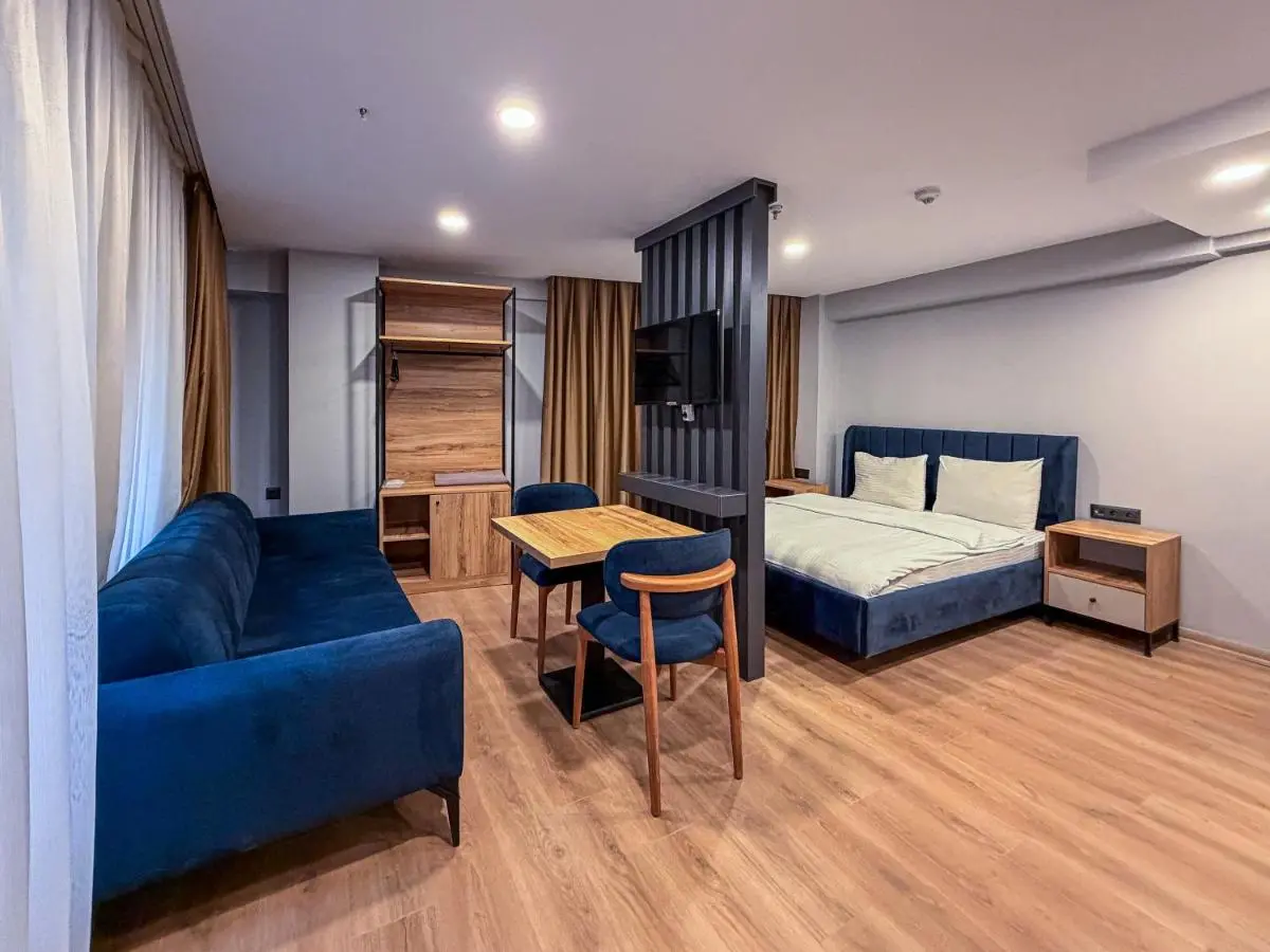 Hotel Corner Port