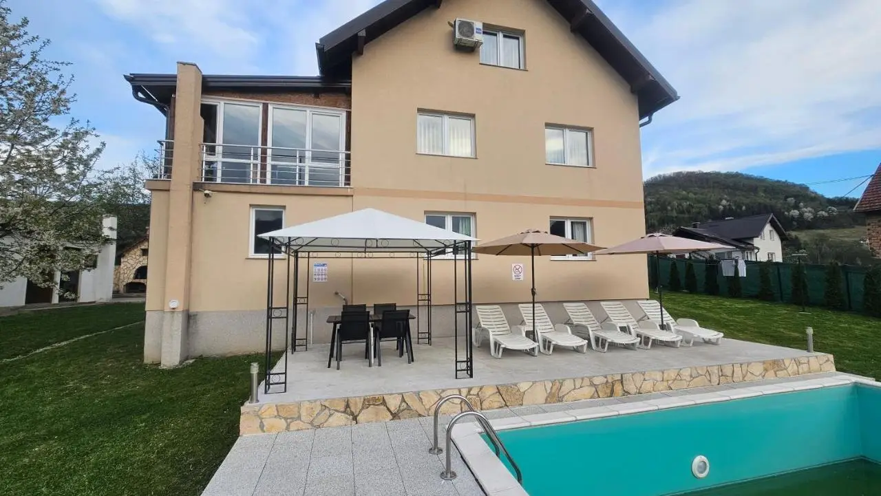 Villa Green Oasis Jakuzzi&Swimming Pool