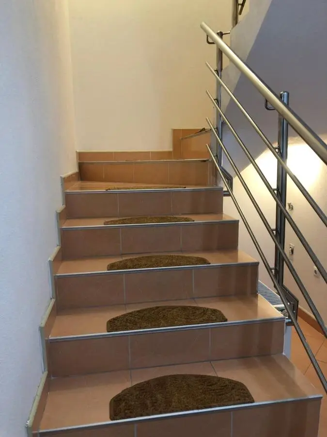 Ema's apartments