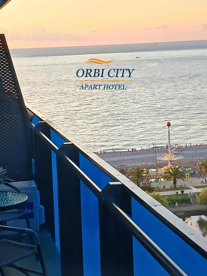 APART-HOTEL ORBI CITY