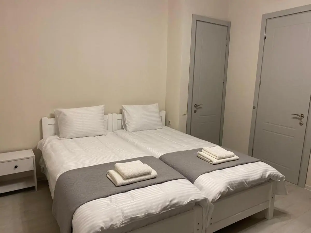Cultural Crossing Hotel