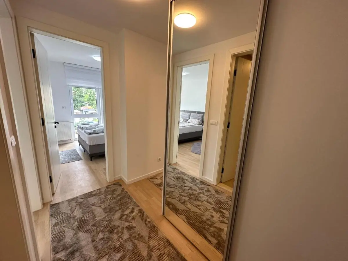 Apartment by expert Ado