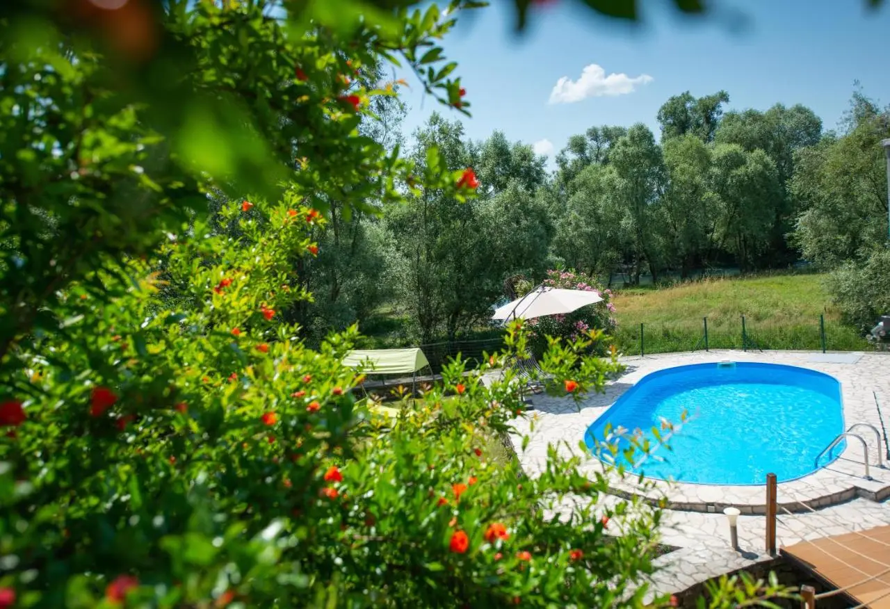 Villa Kosor Spring - Riverside