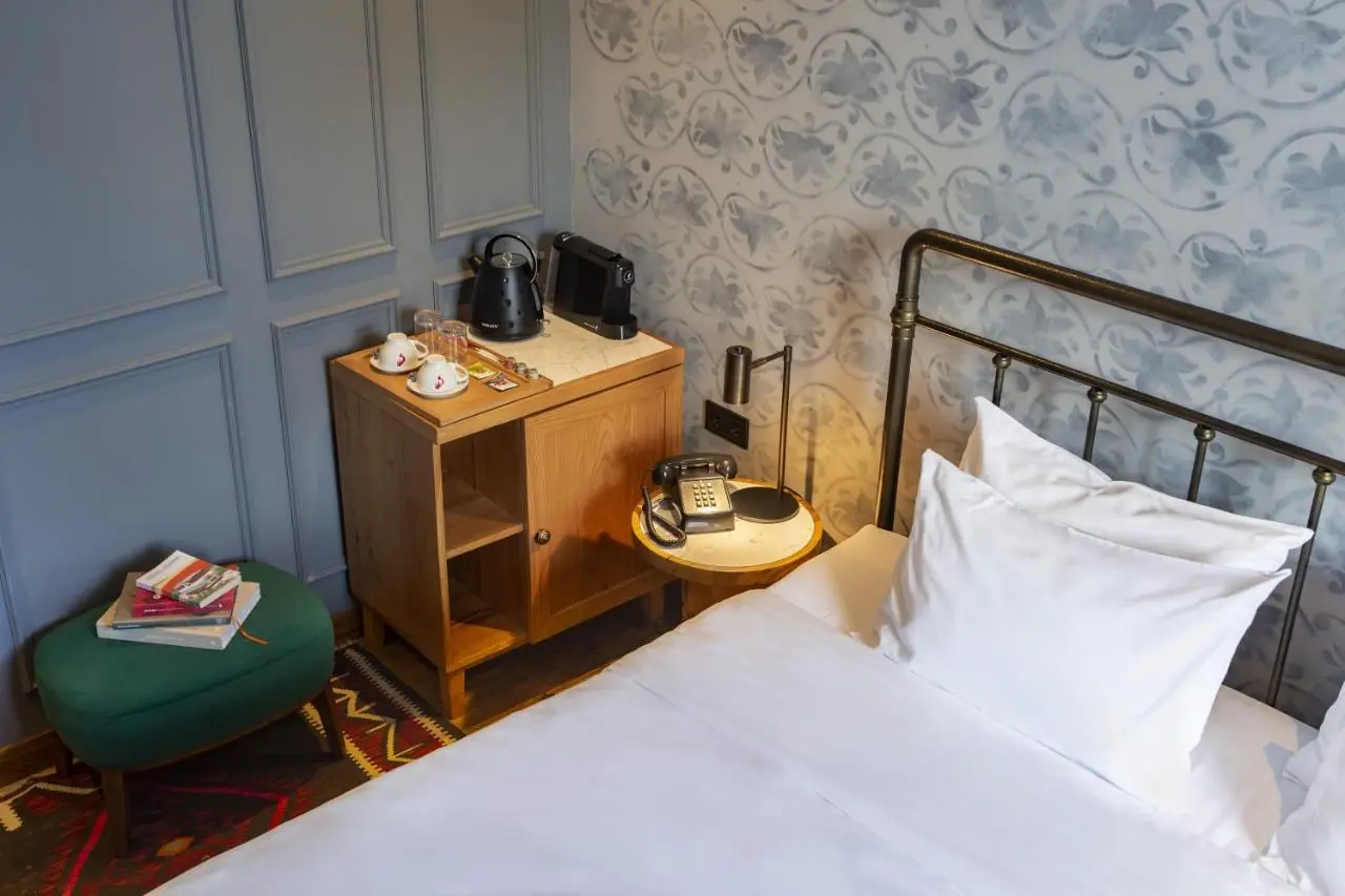 The Blue Fox Hotel