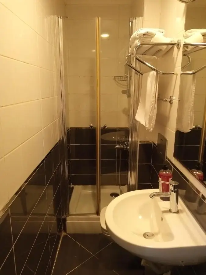 TAKSİM LİFE HOUSE