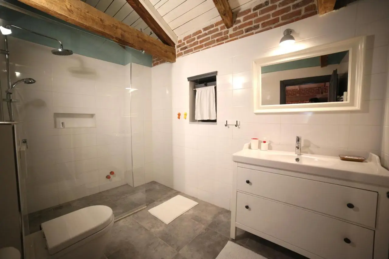 Attalos Suites Hotel