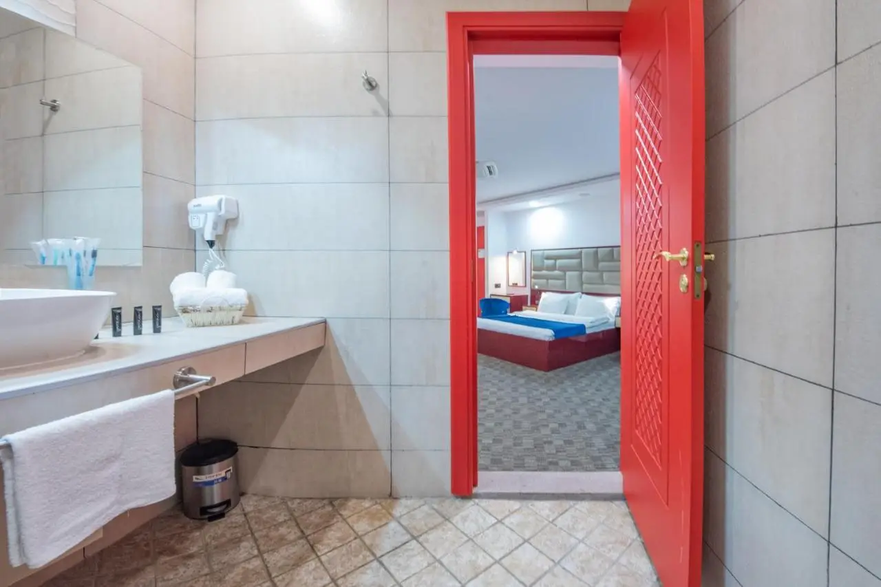 Denis Hotel Tbilisi