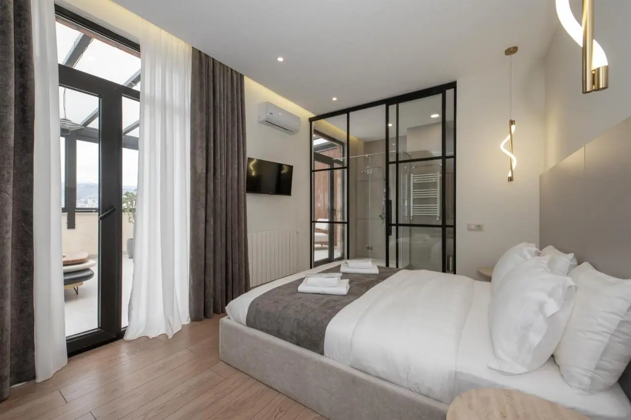 Terrace 17 by Doors