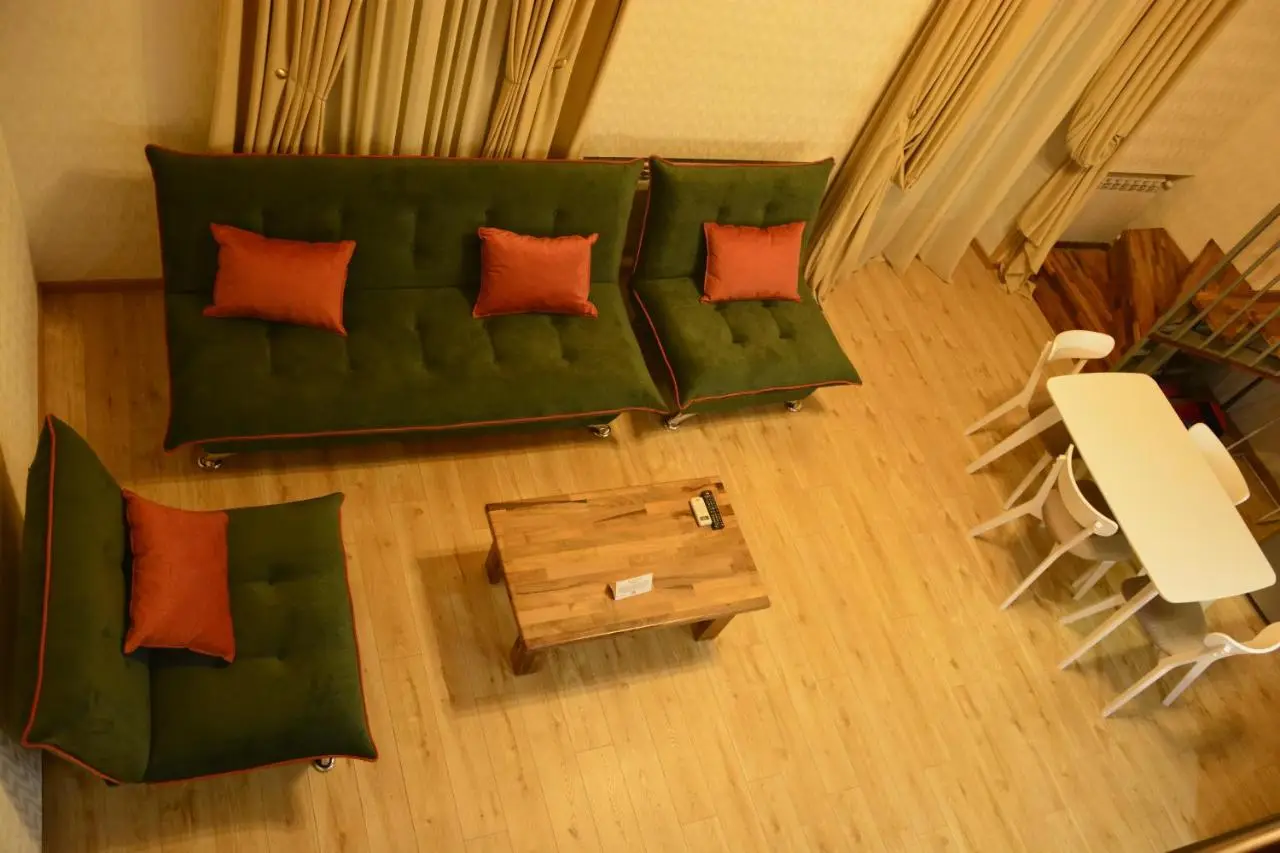 Tovstonogovi Street Apartment