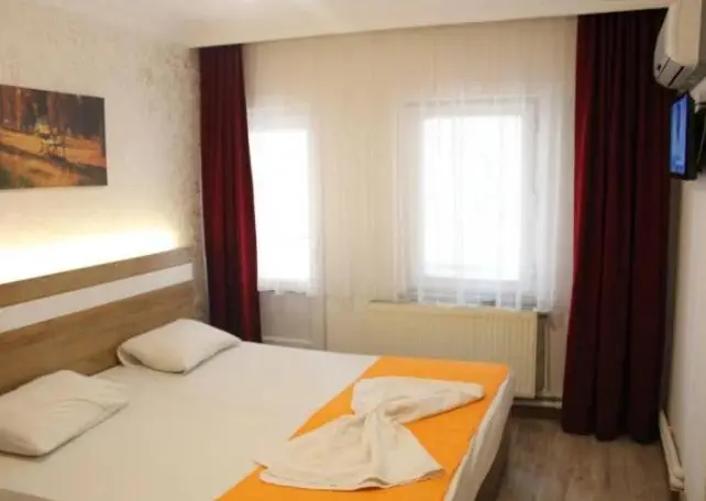 Grand Ece Hotel