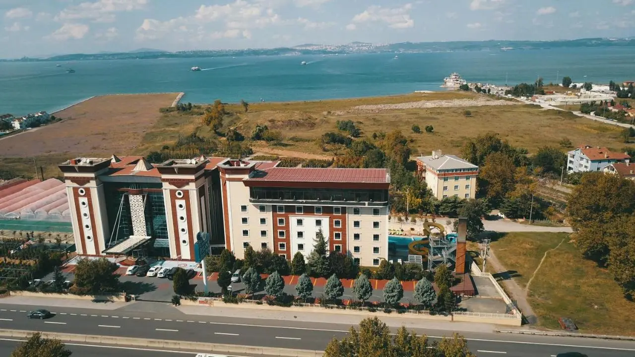 Elegance Resort Hotel & SPA Wellness-Aqua