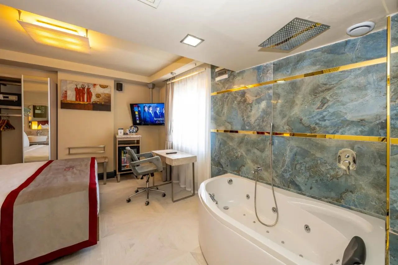 Ramada By Wyndham Istanbul Pera