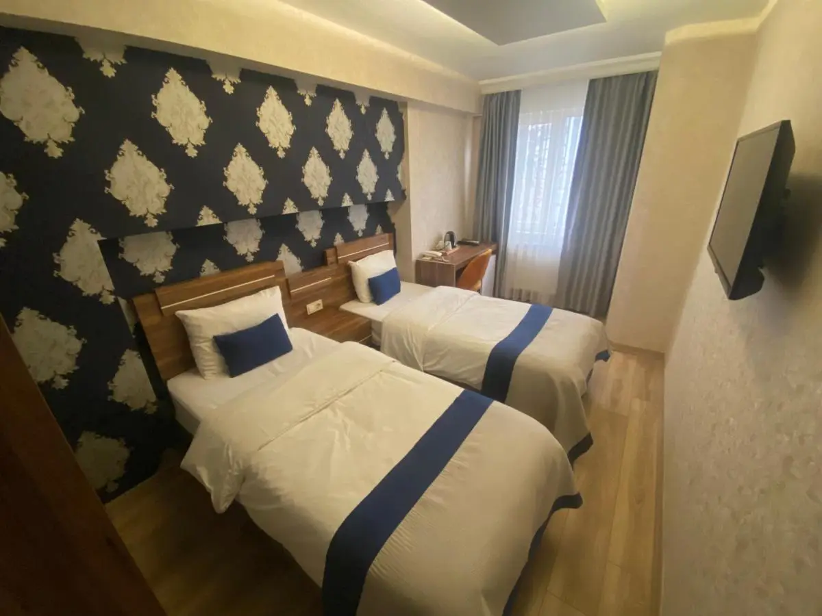 Era Palace Hotel