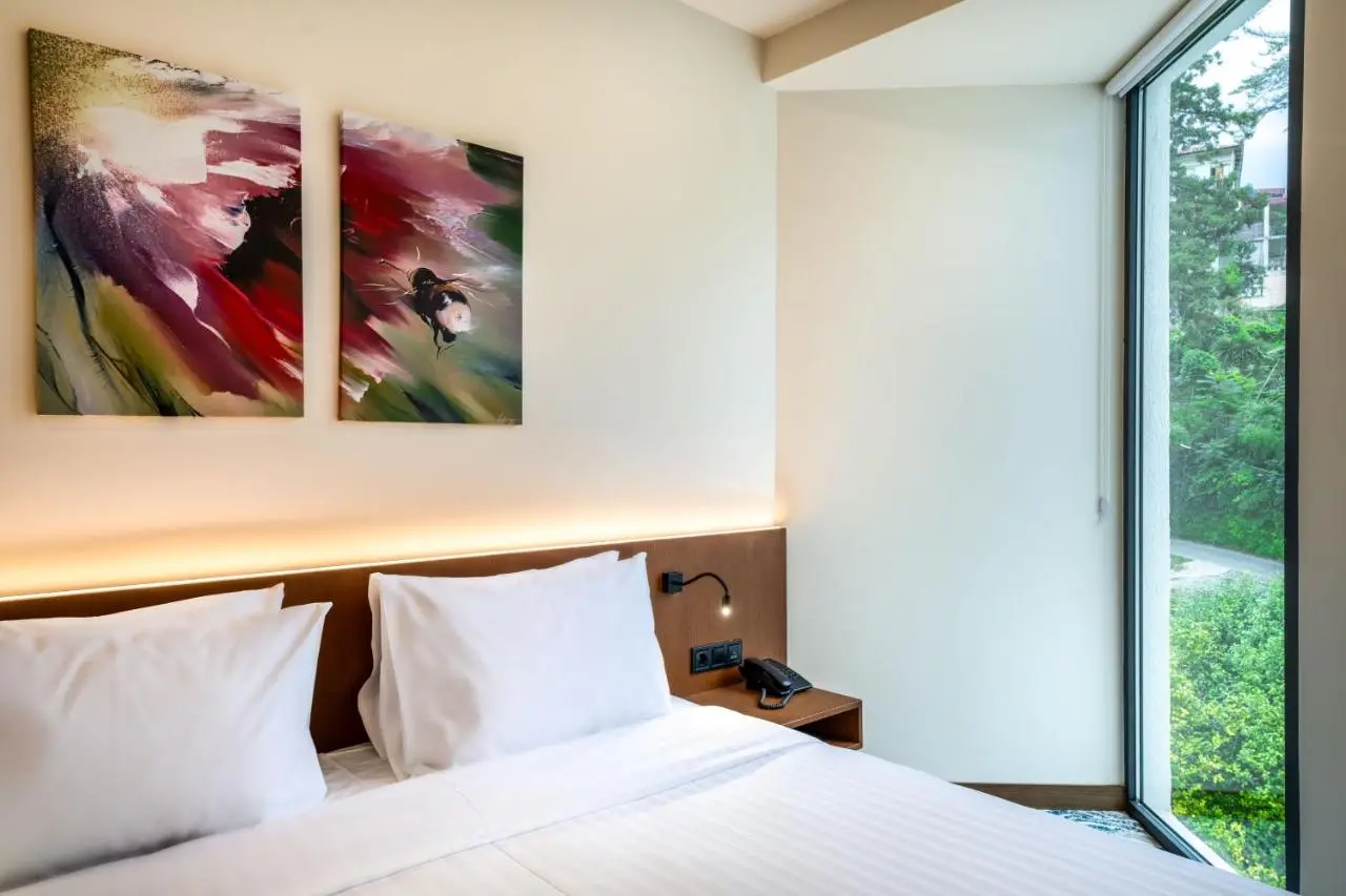 Greenwood Hotel Restaurant & Spa