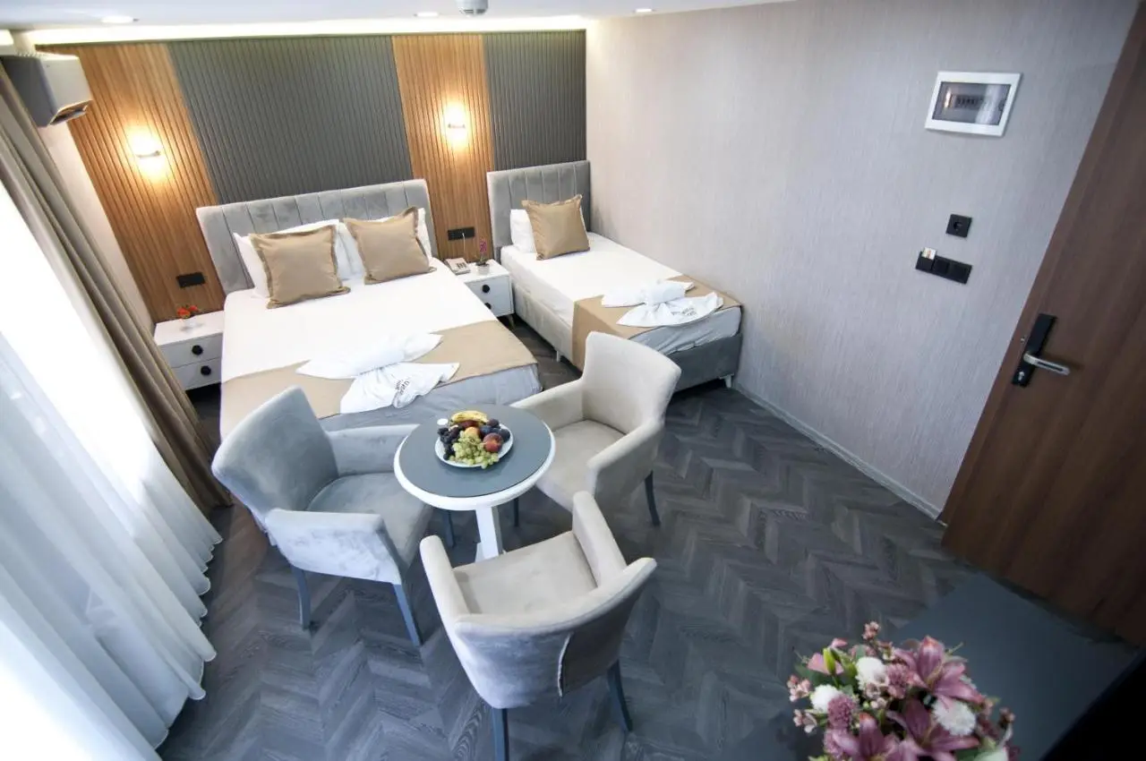 Grand Bagoz Hotel