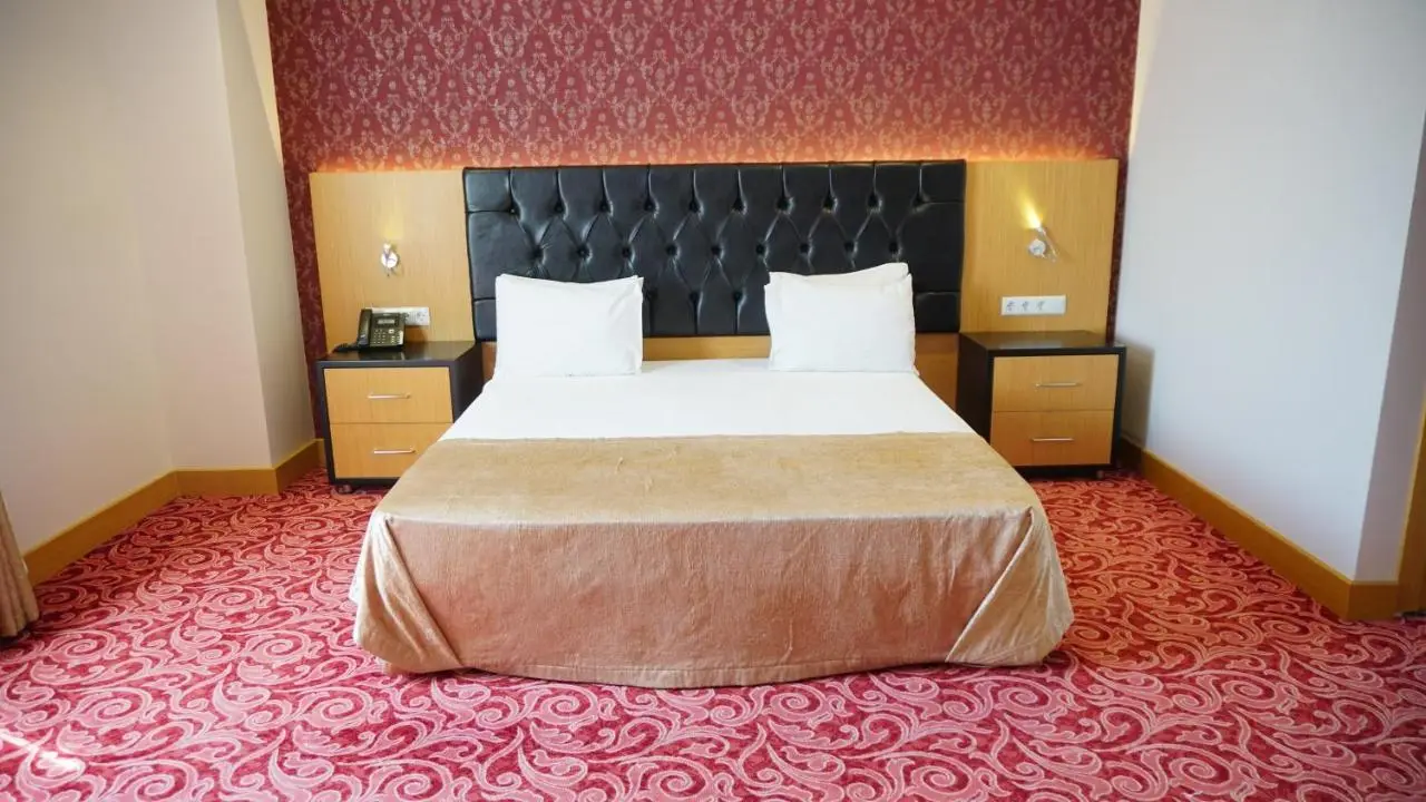 Vois Hotel Atasehir & SPA