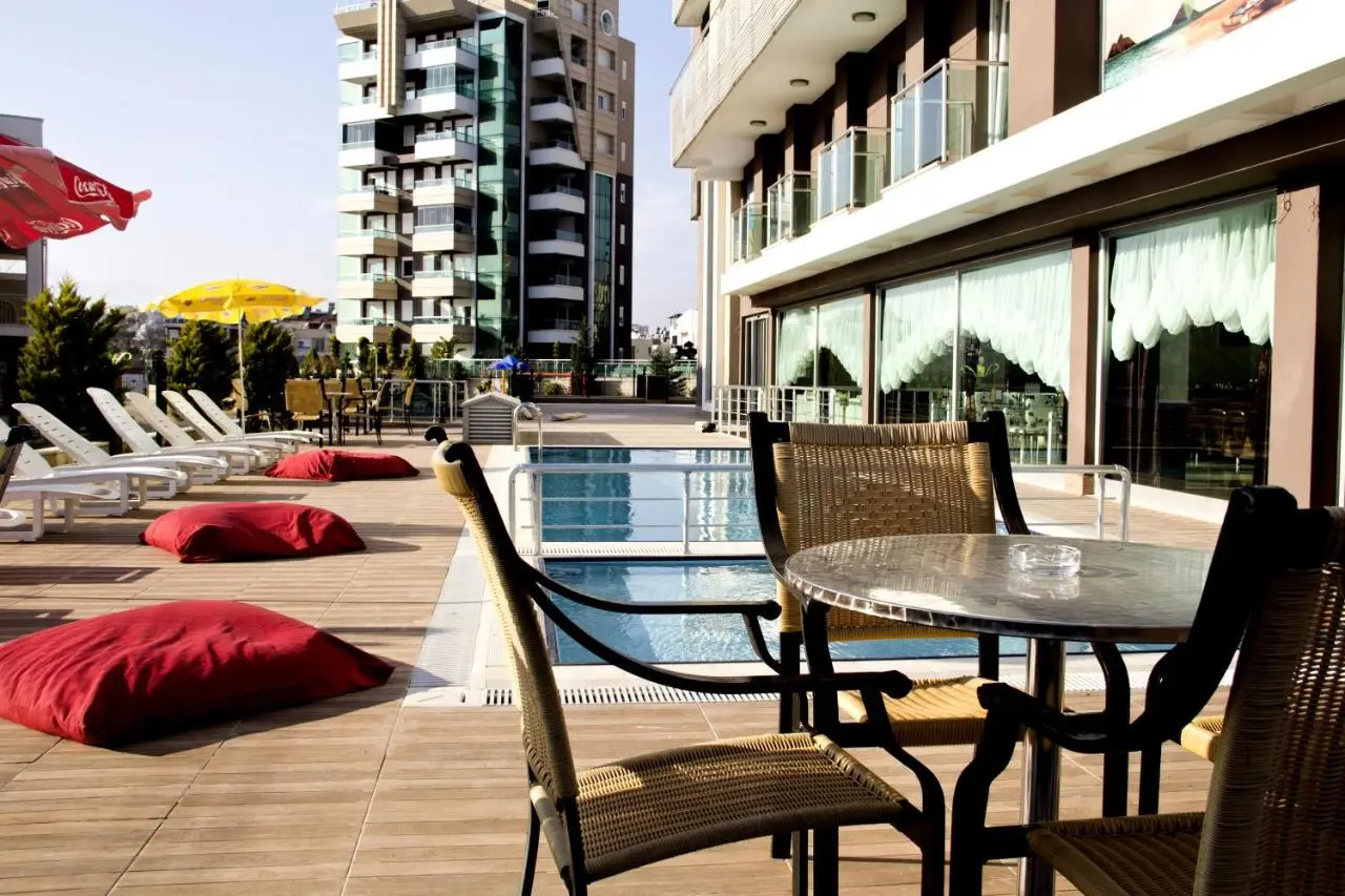 Volkii Hotel