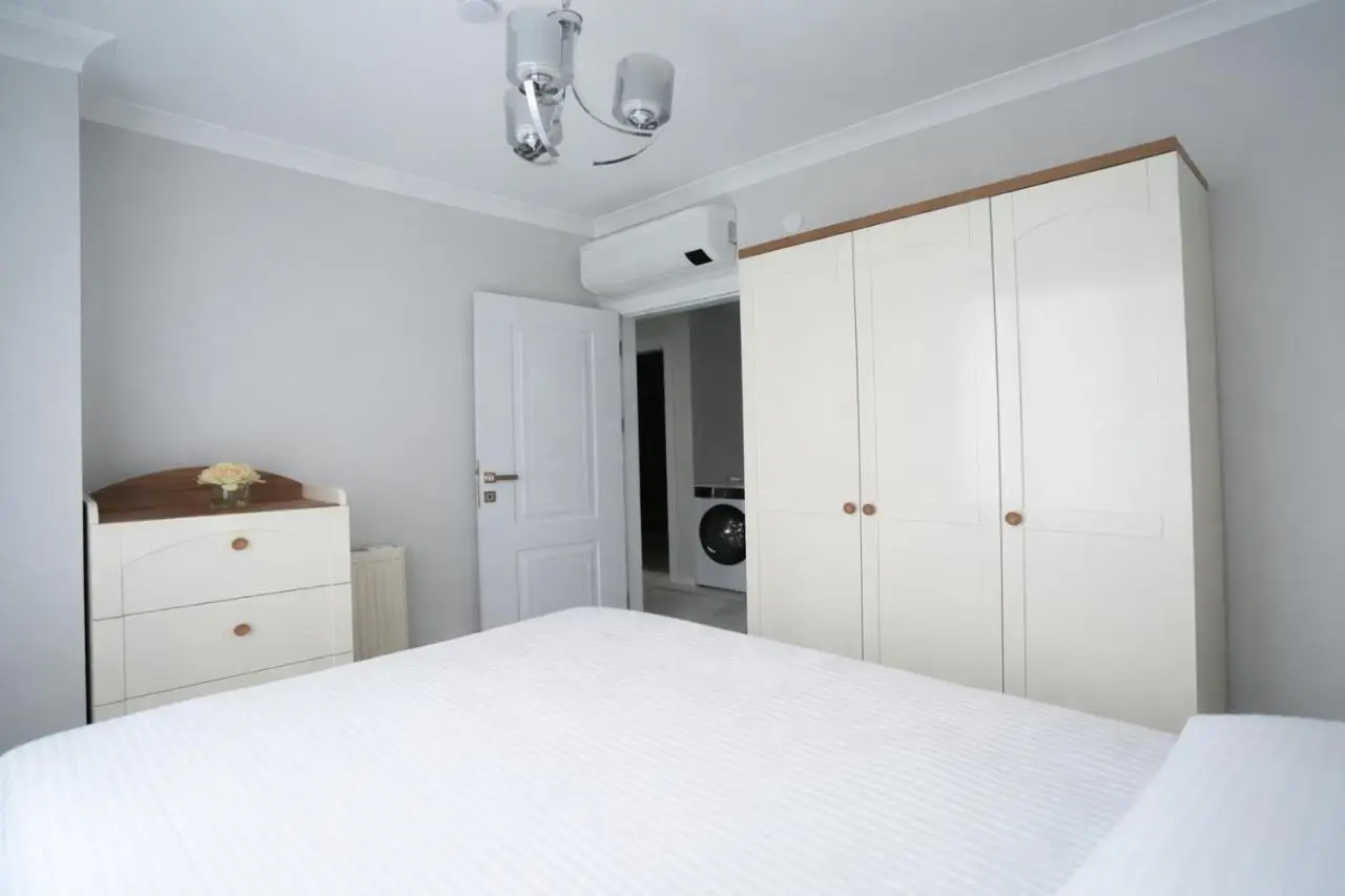 SRL Residence