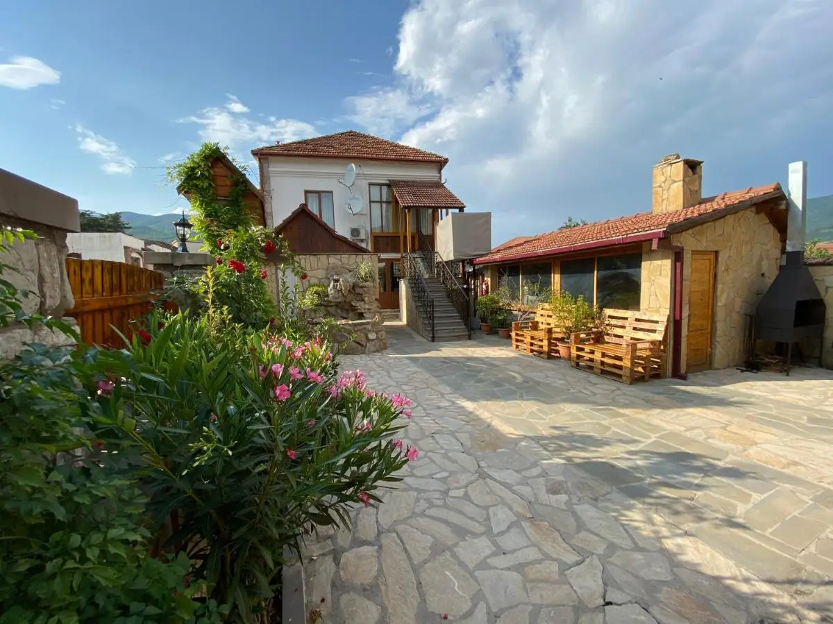 Hotel Aragvi