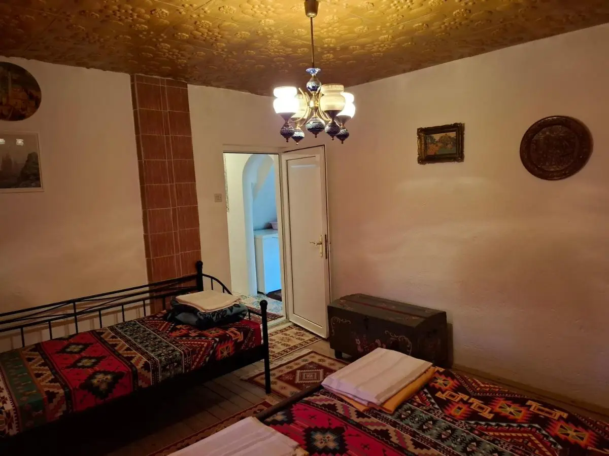 Retro Retreat Izačić