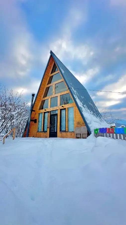 A-frame mestia