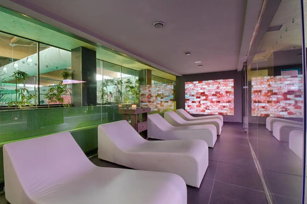 THE ROOMS - Serviced Apartments Tirana