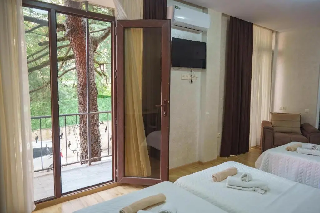 Hotel Lile • სასტუმრო ლილე