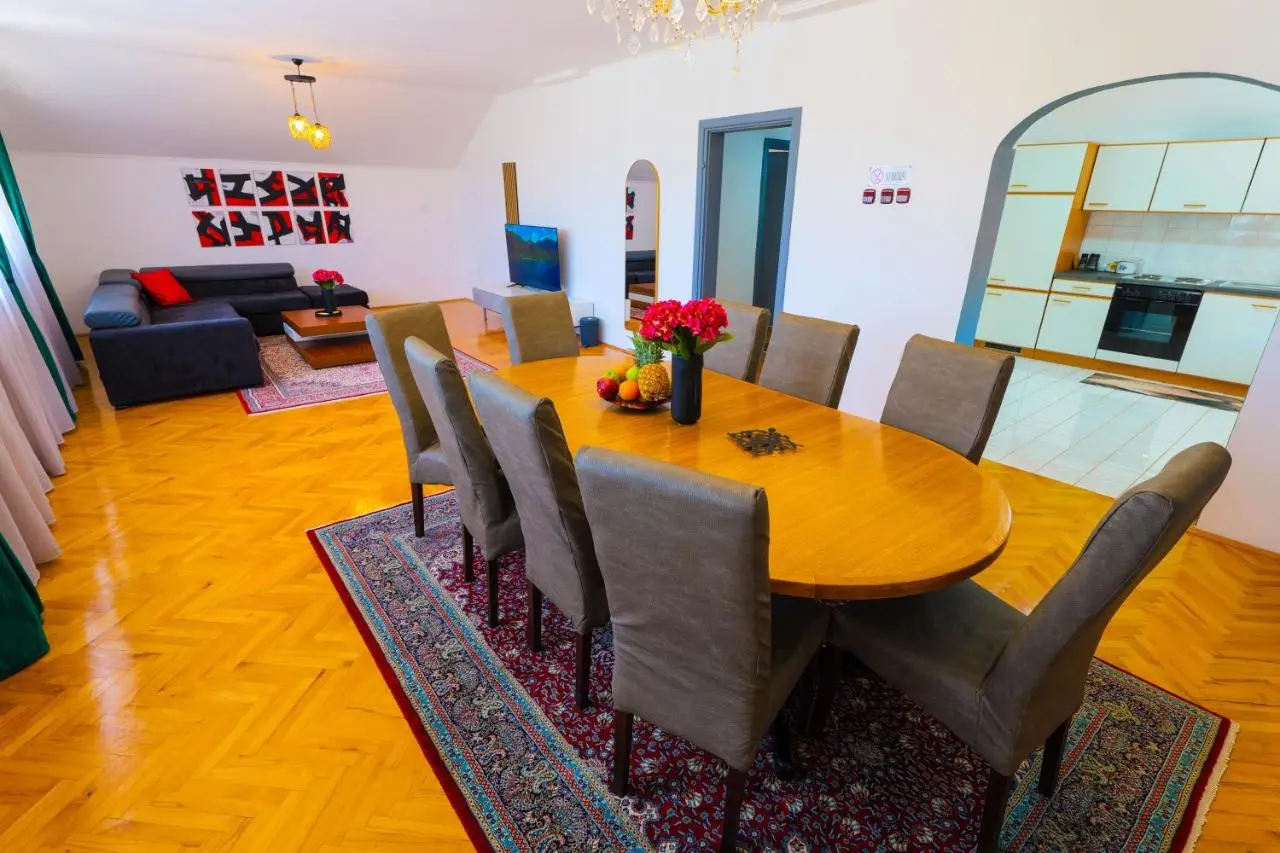 Khalilah Apartment 2