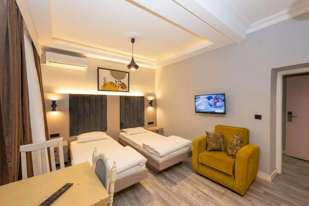 Cirrus Suites