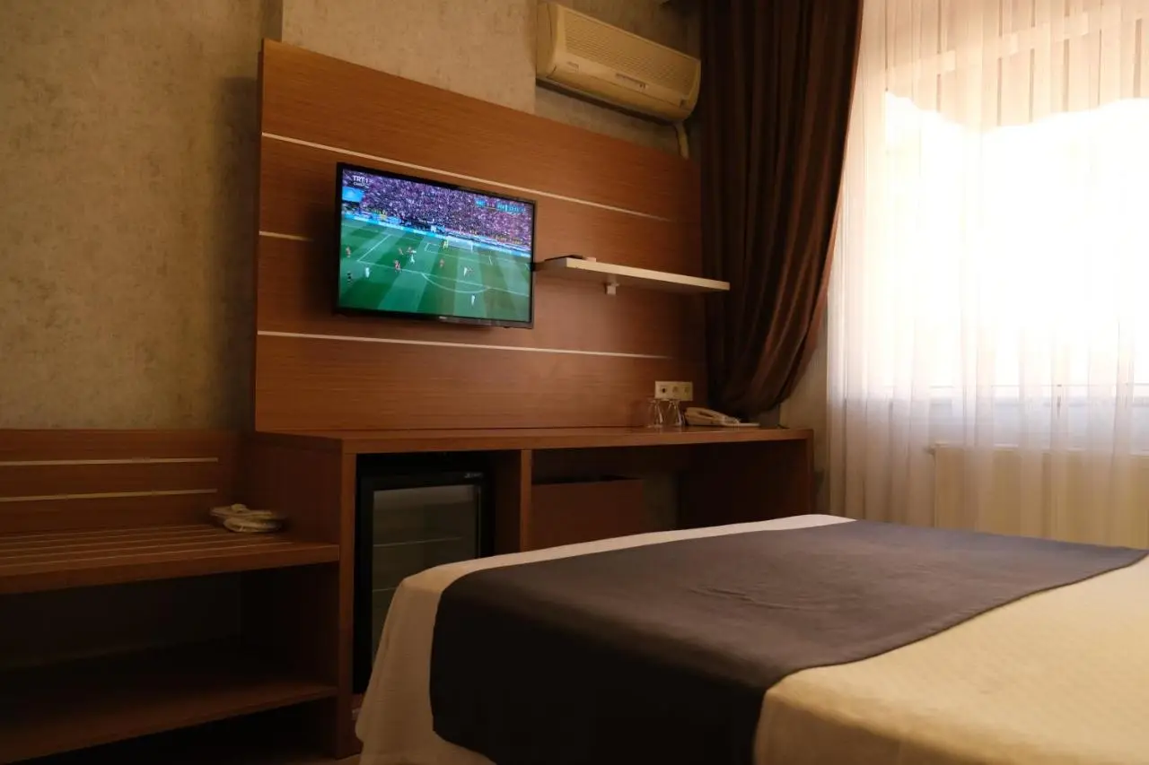 Rhisos Otel